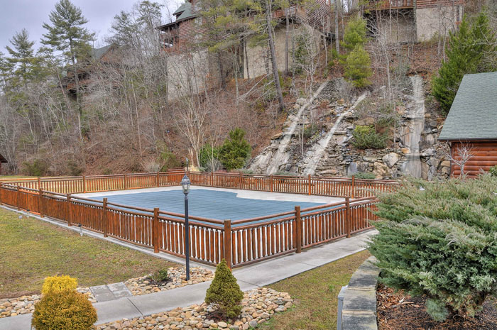 Pigeon Forge Cabin Almost Heaven Bear Creek Crossing From  260 00
